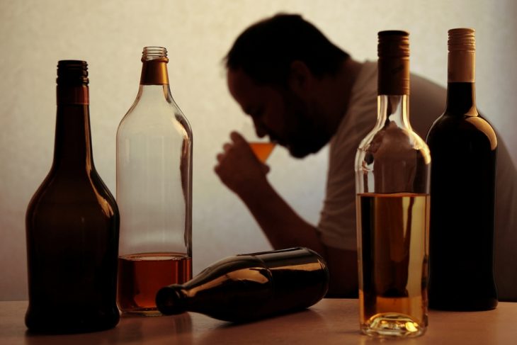 Două treimi din populația adultă a Republicii Moldova este consumatoare de alcool