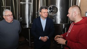 Antreprenorii din Cahul, Ion Caraja și Eugen Albur vizitați de premierul Dorin Recean