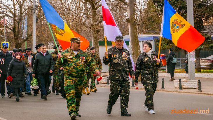 Reportaj FOTO // Cahulenii căzuți în războiul din Transnistria au fost comemorați