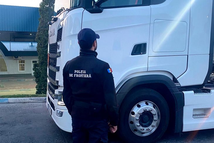 Tentativă de corupere pentru facilitarea trecerii unui camion la PTF Giurgiulești