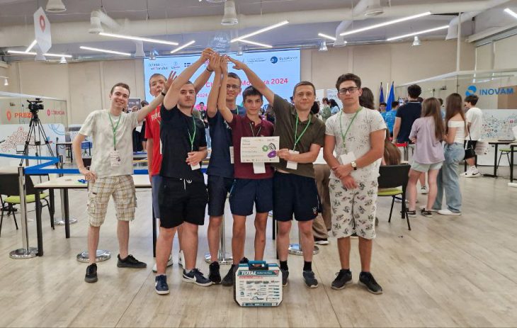 Echipa INOTEK a obținut locul II la prima competiție a sezonului Centerstage din cadrul Meet FIRST Tech Challenge R. Moldova 2024