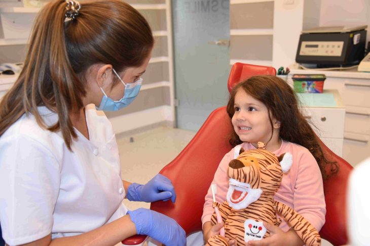 Localitățile Andrușul de Jos și Zîrnești vor beneficia de servicii stomatologice gratuite pentru copii