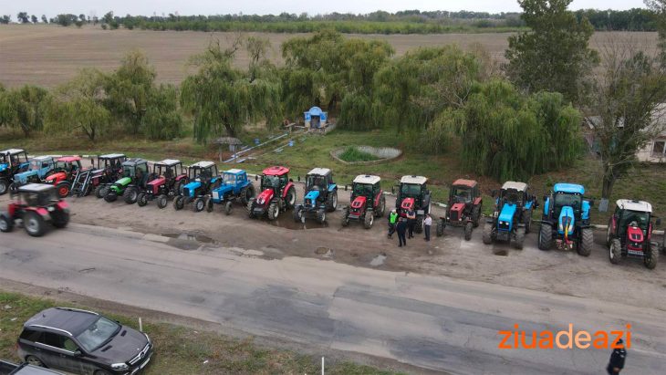 FOTO// O parte din agricultorii din raionul Cahul, din nou, au ieșit la protest