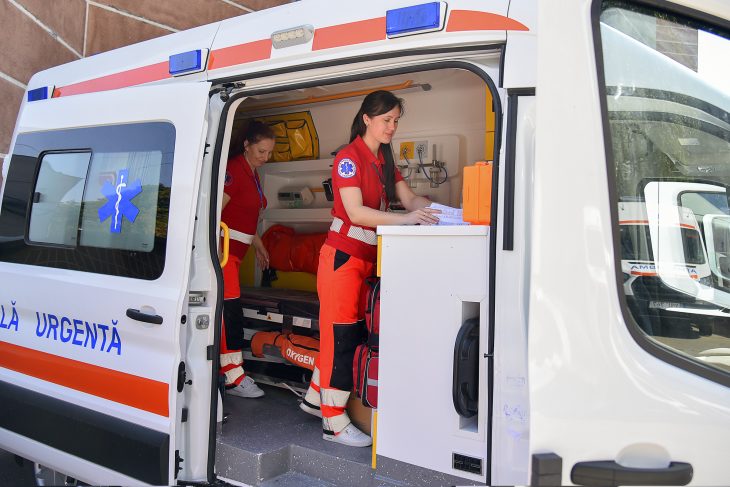 Aproape 15000 persoane au solicitat intervenția ambulanței săptămâna trecută