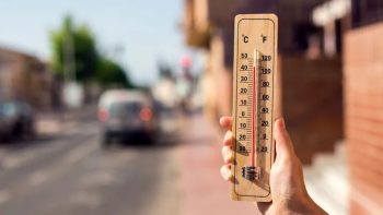 Canicula se prelungește: Meteorologii prognozează până la 35°C în toată țara