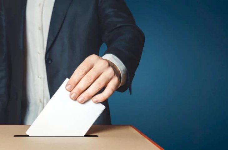 Studenții și elevii vor putea vota în localitatea unde își fac studiile