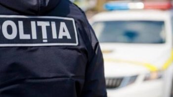 Poliția desfășoară  percheziții în raionul Cahul și în alte 12 raioane ale țării, în temeiul mai multor cauze penale pornite pentru finanțarea ilegală și coruperea electorală