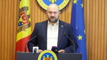 Victor Parlicov, revocat oficial din funcția de ministru al energiei. Maia Sandu a semnat decretul